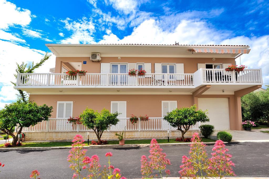 Apartment Andelka